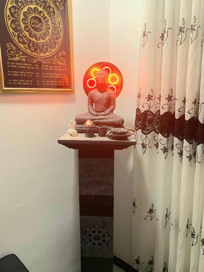 Sura Homestay Канді Екстер'єр фото