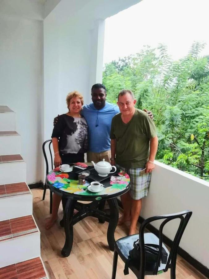 Sura Homestay Канді Екстер'єр фото