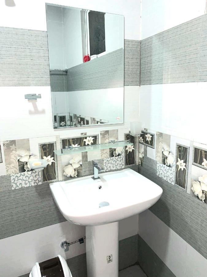 Sura Homestay Канді Номер фото