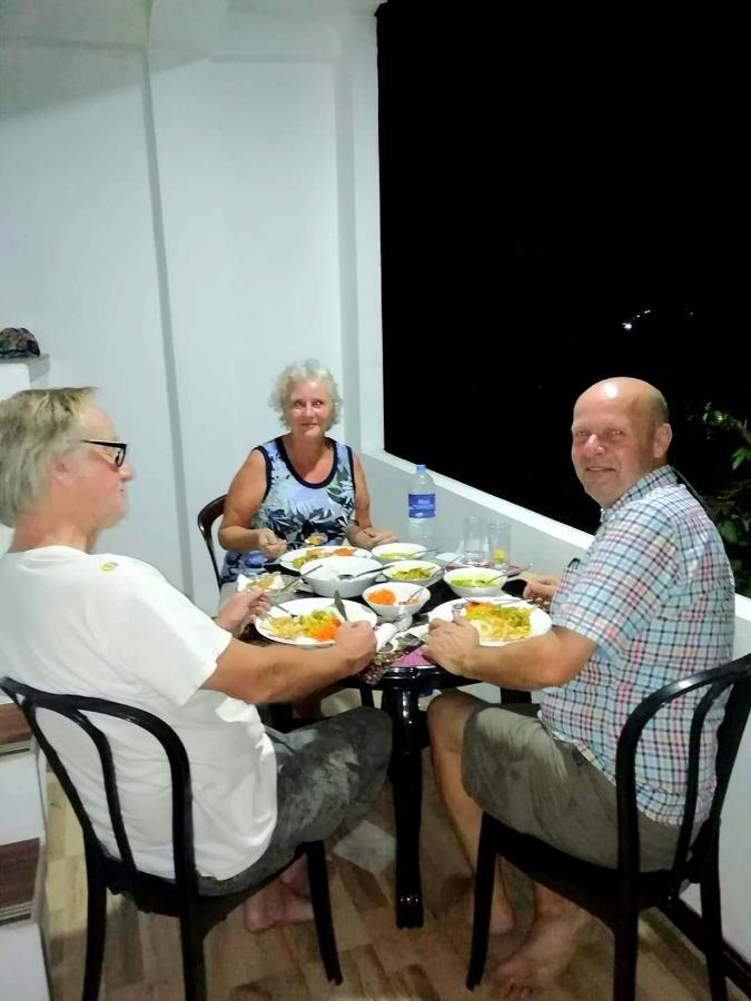 Sura Homestay Канді Екстер'єр фото